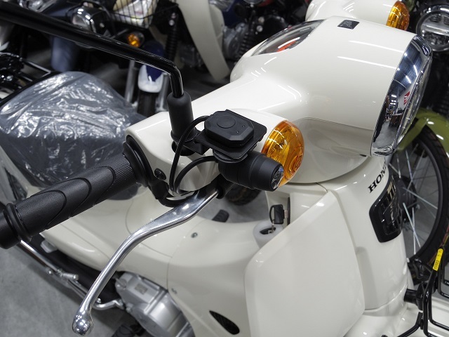 バイクの横輪
