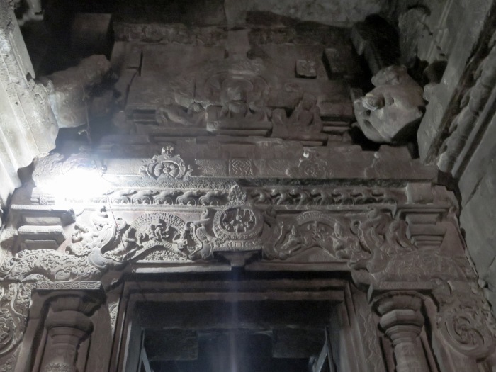 パッタダカル遺跡群（２）：Pattadakal、Badami（４）_f0157870_13410719.jpeg