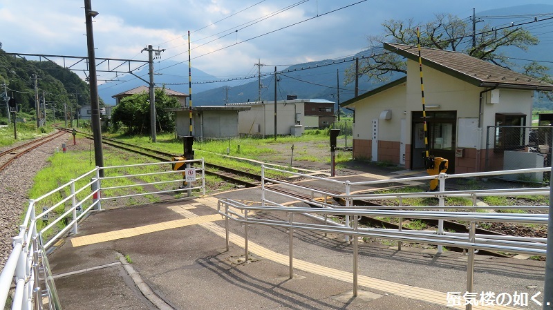 ｺﾐｯｸ「ゆるキャン△」舞台探訪013 甲斐大島駅 恵那の家へ・なでしこの家も 10巻54/55話_e0304702_18240462.jpg