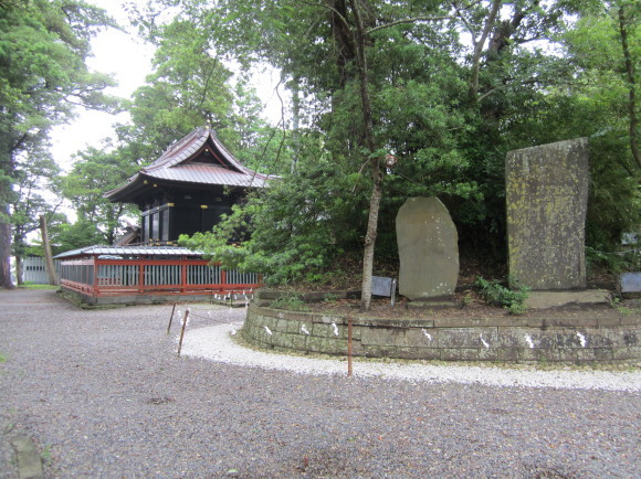 上総国の一宮玉前神社の玉砂利と講座の延期のお知らせ_a0237545_11401718.jpg
