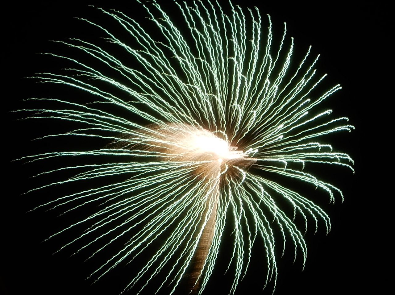 夏の終りのモエレの花火_c0025115_22454638.jpg