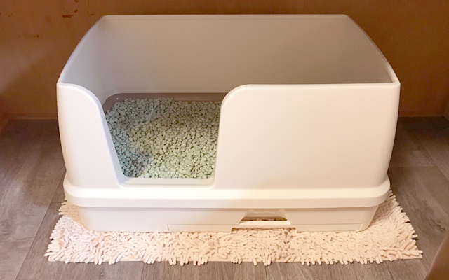 【猫の室内飼いの工夫】巨大猫トイレ1:デオトイレ快適ワイド_a0233917_1301575.jpg
