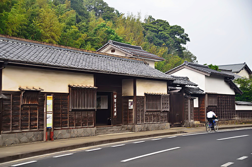 松江城塩見縄手武家屋敷街 風の香に誘われて 風景のふぉと缶