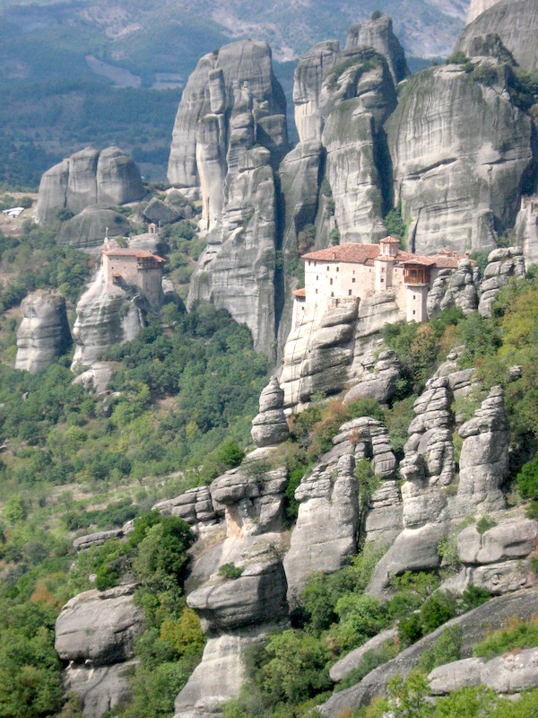 咳と心配と検査はどうする、ペルージャからギリシャ メテオラ修道院の写真と_f0234936_6252655.jpg
