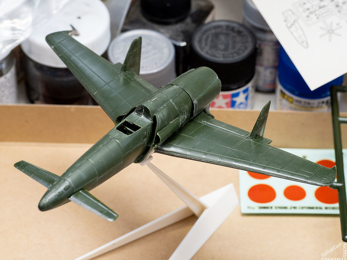 タミヤ 1/72 日本海軍試作局地戦闘機 J7W1 震電 : Nacht Modell タミヤ 1/72 日本海軍試作局地戦闘機 J7W1 震電 : Nacht Modell