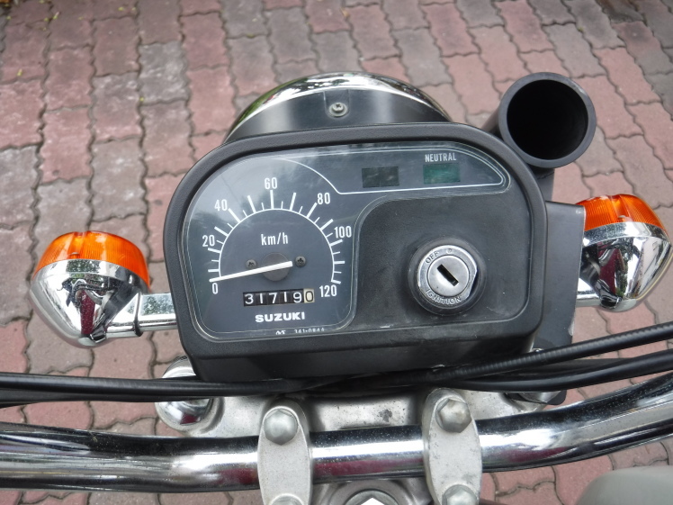 k125すずき（年代物の置物とご理解できるかた）