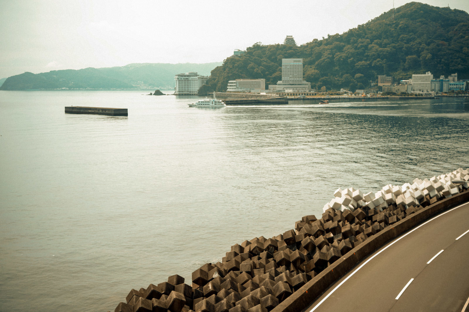 旅の思い出とカメラの関係をもう一度考える_b0029315_16224284.jpg