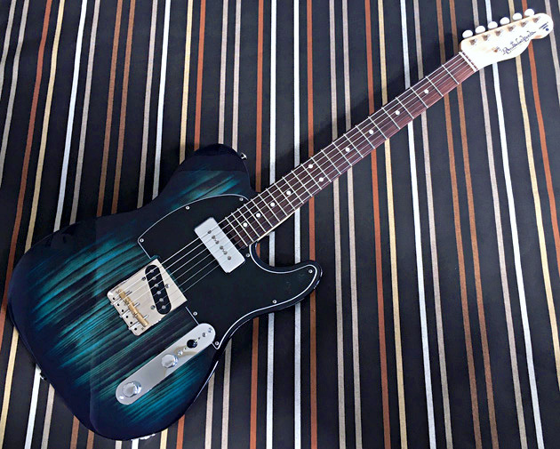 「Burn Blue SunburstのStandard-T」の3本目が完成です!_e0053731_16535940.jpeg