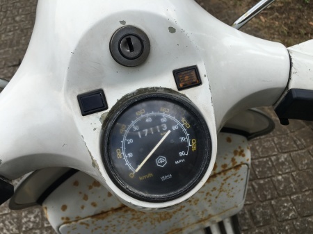 1980年 Piaggio Vespa P200E 白 17,000km_f0123137_15275838.jpg