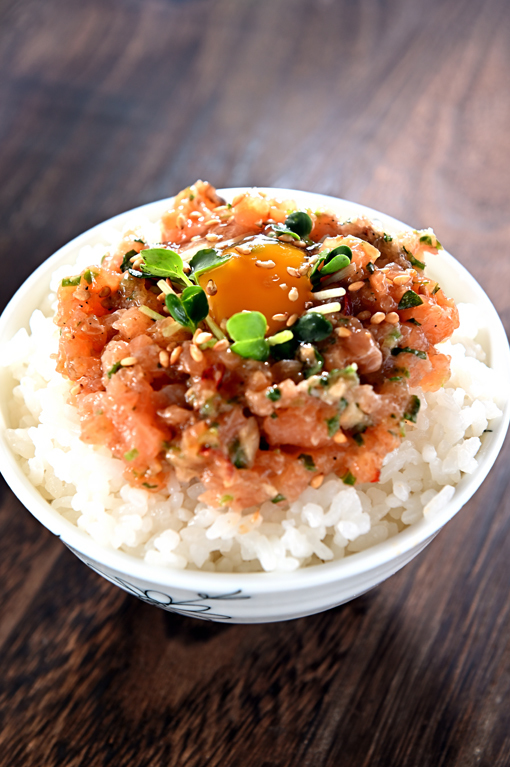 メシ通『魚介を使った簡単レシピ 』☆ 痺れとサーモンがなめろうでコラボ！_d0069838_11053612.jpg