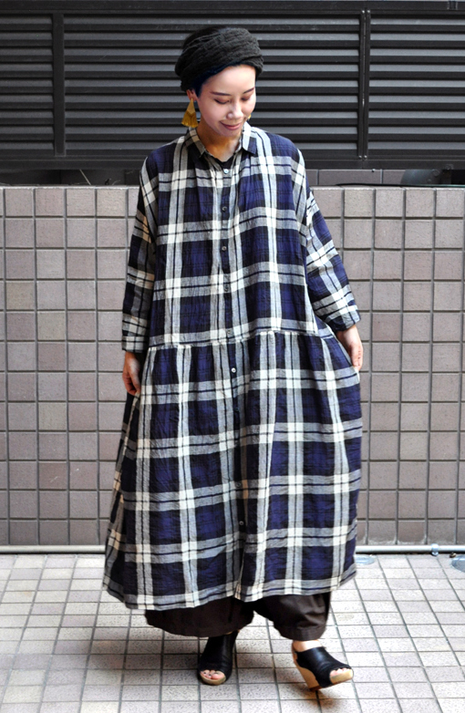 リネンタータン ワイドギャザーシャツワンピース_d0193211_15342679.jpg