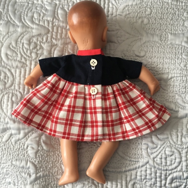 ちびっ子おもちゃ 〜着せ替えドレス〜_d0348118_16263377.jpeg