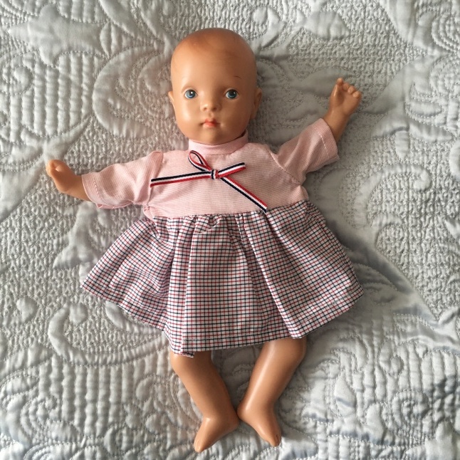 ちびっ子おもちゃ 〜着せ替えドレス〜_d0348118_16330407.jpeg