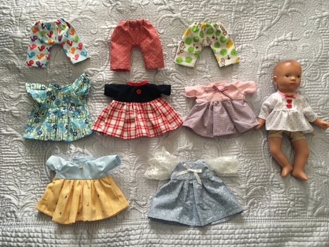 ちびっ子おもちゃ 〜着せ替えドレス〜_d0348118_16363108.jpeg