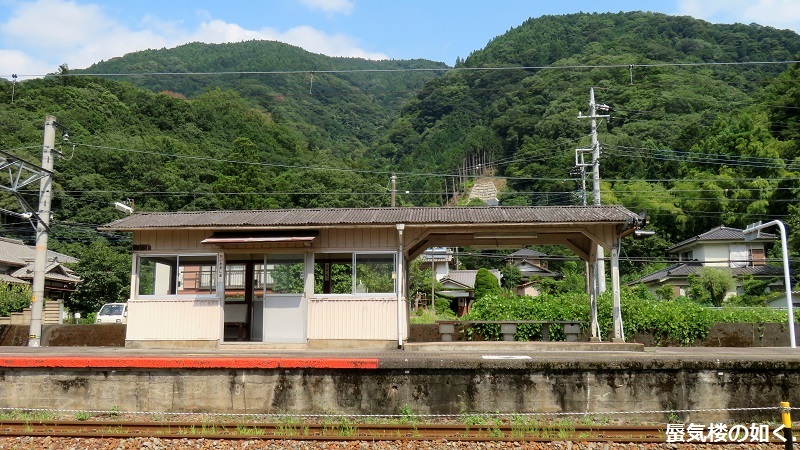 ｺﾐｯｸ「ゆるキャン△」舞台探訪013 甲斐大島駅 恵那の家へ・なでしこの家も 10巻54/55話_e0304702_08020415.jpg