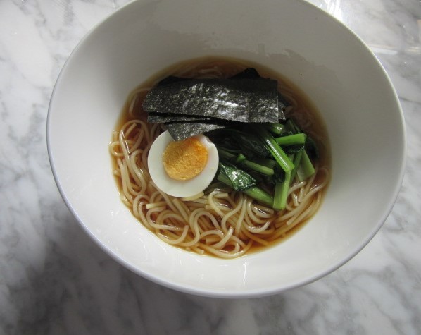 お手軽に細いパスタ麺 カッペリーニなど からラーメンを作る Caramel 24 Carat