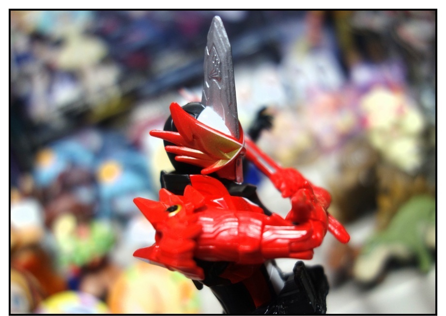 RKF仮面ライダーセイバー ブレイブドラゴン!!_f0205396_17573949.jpg