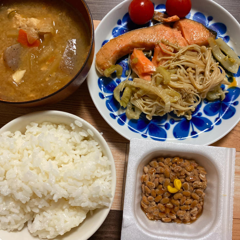アイドル水を作って飲んでみた 早く人間になりたい アイドル水を作って飲んでみた 早く人間になりたい