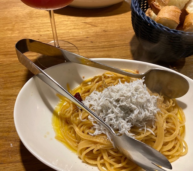 wine bar 次男夫婦と再び♪_a0165160_17564813.jpg