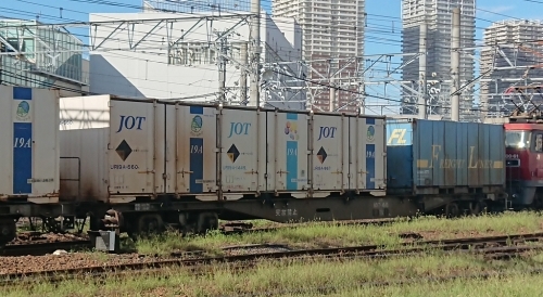 9/11隅田川着3054レのコキとコンテナ_f0203926_22402914.jpg