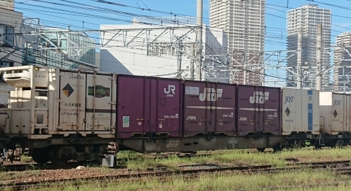 9/11隅田川着3054レのコキとコンテナ_f0203926_22412813.jpg