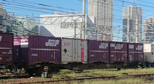 9/11隅田川着3054レのコキとコンテナ_f0203926_22431402.jpg