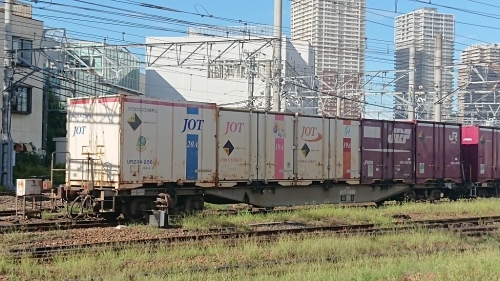 9/11隅田川着3054レのコキとコンテナ_f0203926_22461489.jpg