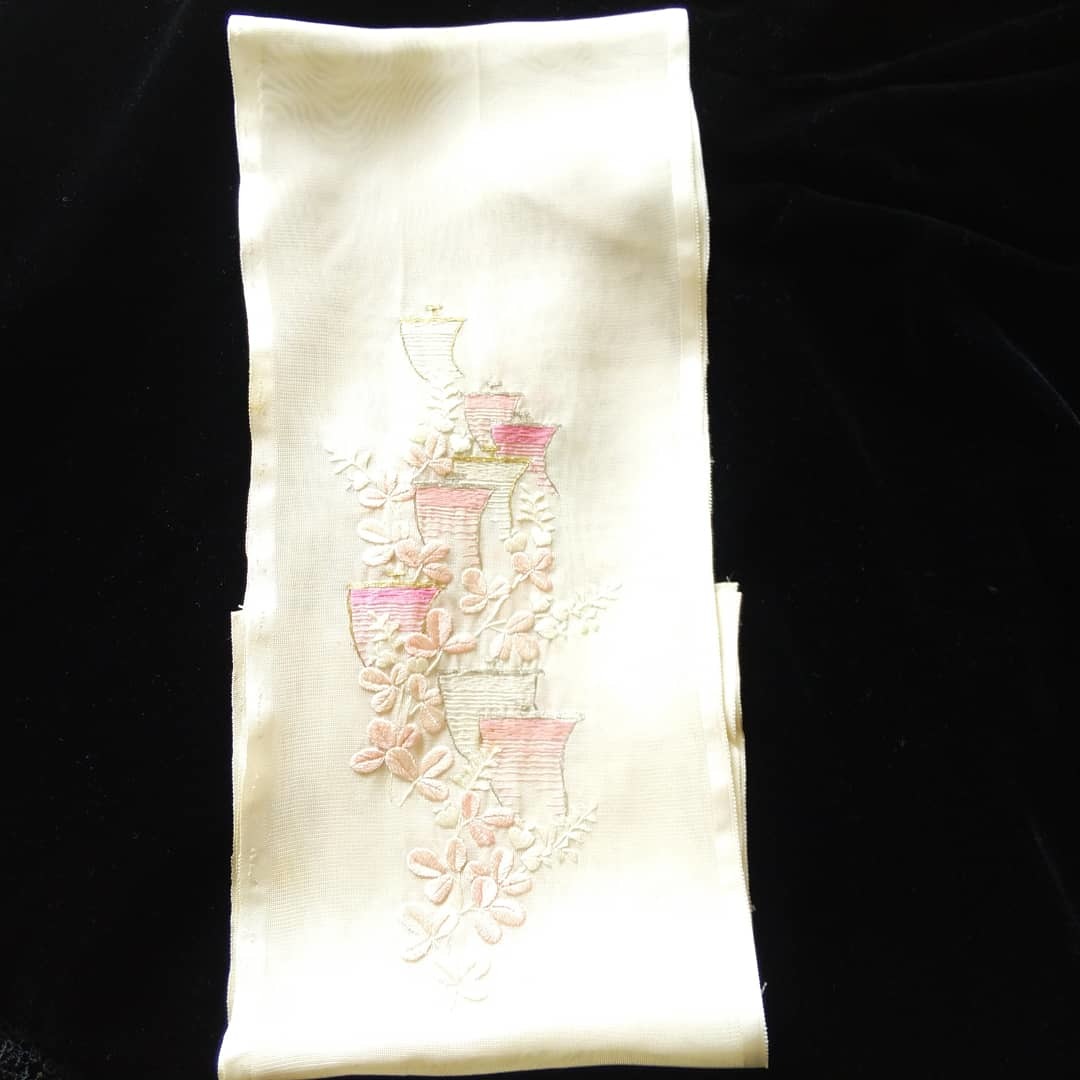 200910　アンティーク紗地刺繍半襟のお手入れ_f0164842_19422622.jpg