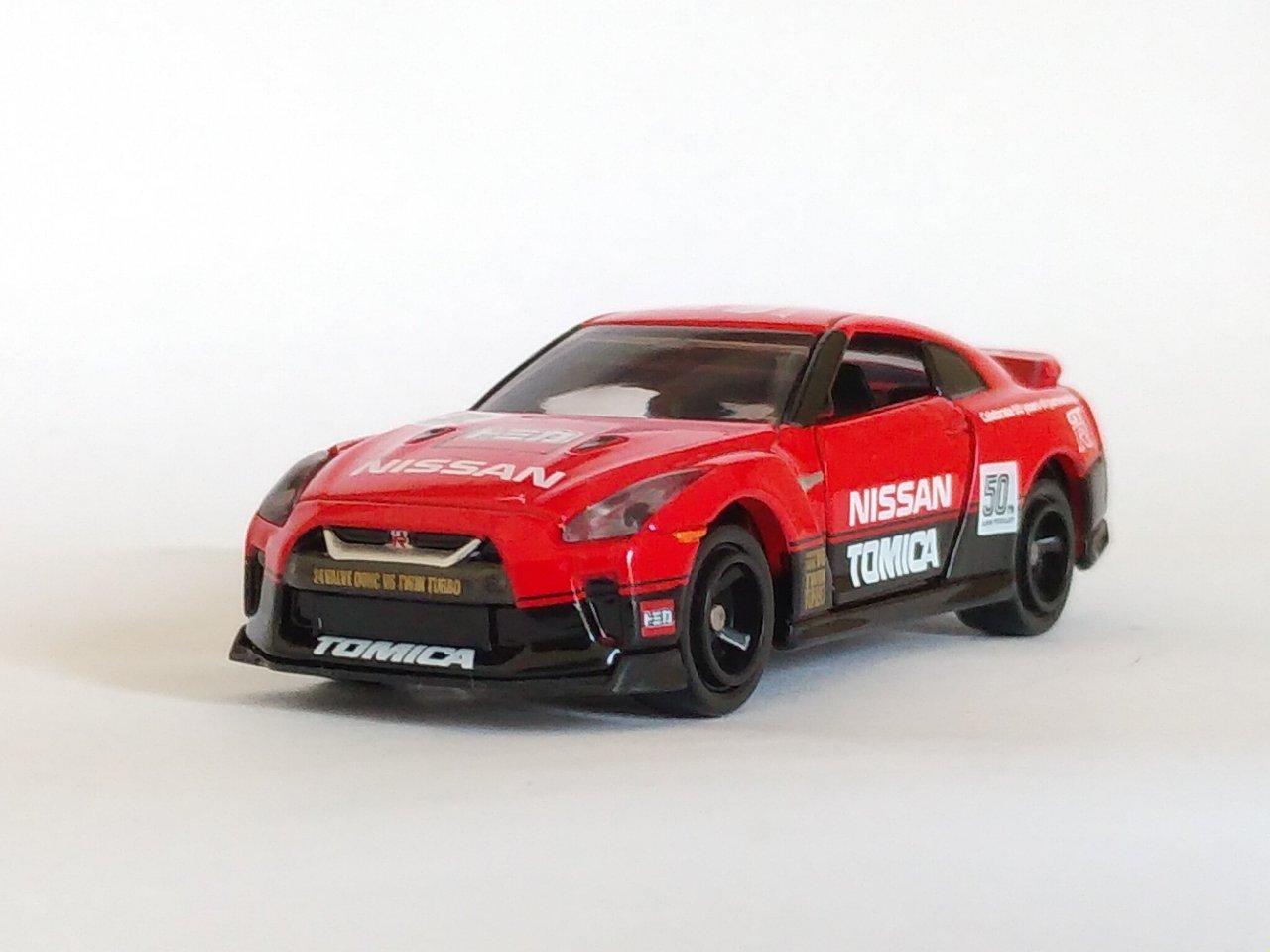 タカラトミー・日産 GT-R トミカ50周年記念仕様 designed by タカラトミー・日産 GT-R トミカ50周年記念仕様 designed by
