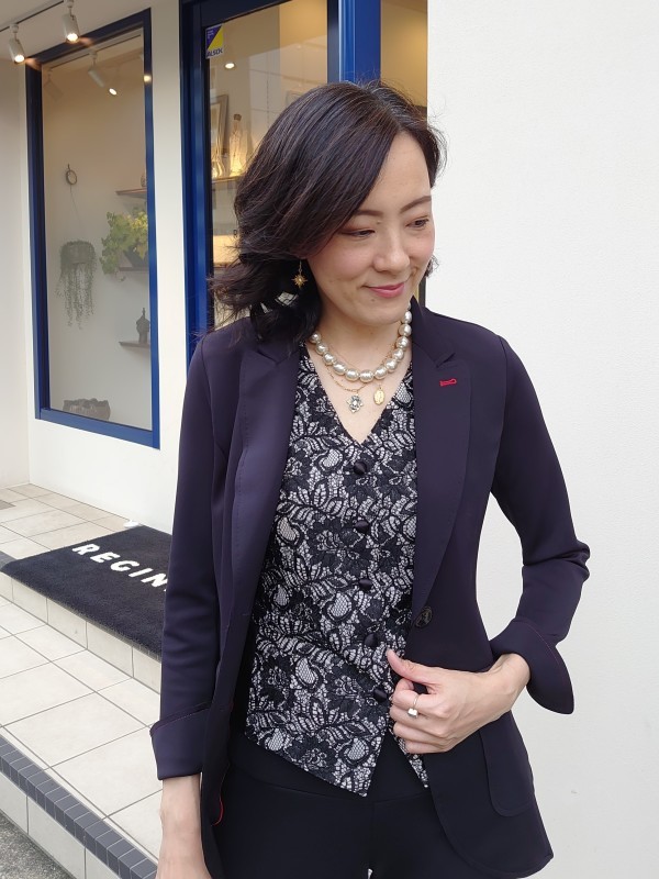 ReginaRomantico ベスト 38 ネイビー 紺系 プリント