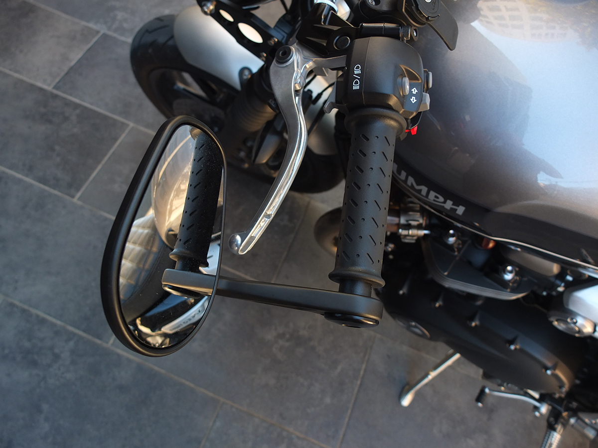 Motogadget mo.viewという新・三角縁神獣鏡 : La nuova vespa?