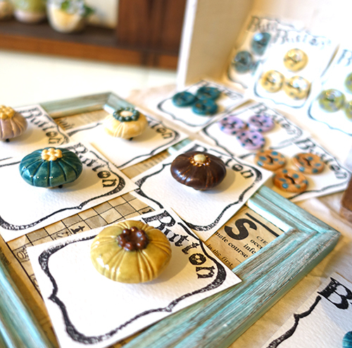 9/13(日)まで!【三好彩子作品展〜花と小鳥と鈴と】in mini Z_a0017350_14410287.jpg