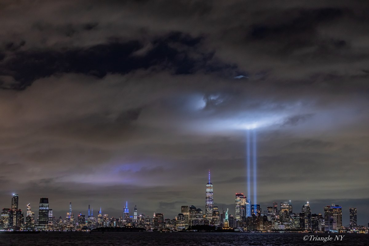 Tribute in Light 2020_a0274805_03440545.jpg