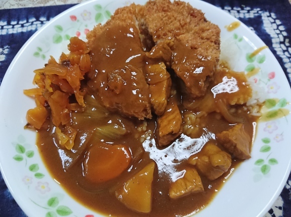 9/13 キリン秋味、Takara焼酎ハイボール赤しそ割り、油揚げのブリトー、メンチカツカレー@自宅_b0042308_00060686.jpg