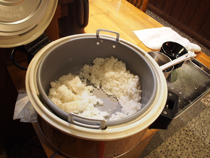 【スタミナ系中京の王様】ベトコンラーメン 新京 @名古屋 住吉_b0008655_21021694.jpg