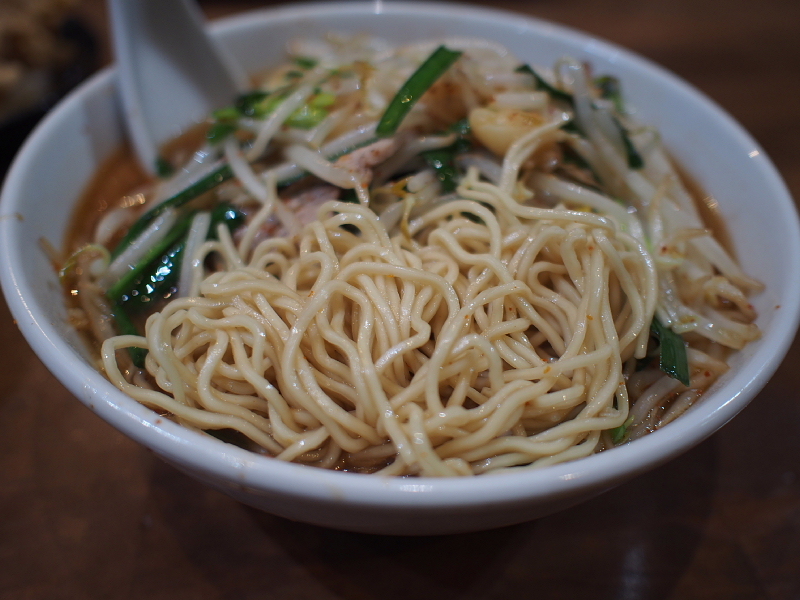 【スタミナ系中京の王様】ベトコンラーメン 新京 @名古屋 住吉_b0008655_21045431.jpg
