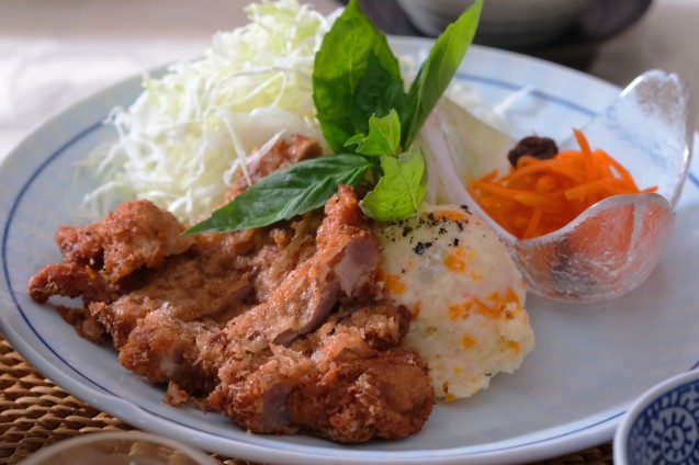 豚肩ロースカツと梨の蒸しもの_d0377645_08461902.jpg