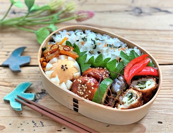 肉団子の甘酢あんのお弁当 と 作り置きのおかず おだやかなとき