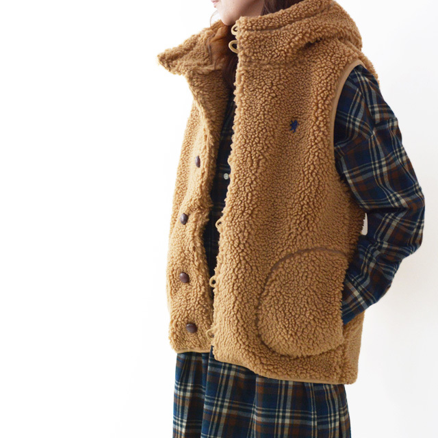 Gymphlex [ジムフレックス] クルミボタン ボア フード ベスト [J-1069PL] フリースベスト・LADY\'S _f0051306_16394341.jpg