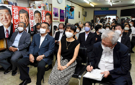 石破茂へのリンチと安倍晋三の神格化 - 院政への政変工作と安倍マスコミの恩返し_c0315619_14394570.png