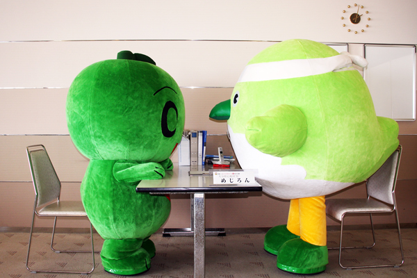 とあるめじろんの一日。_e0168053_10123374.jpg