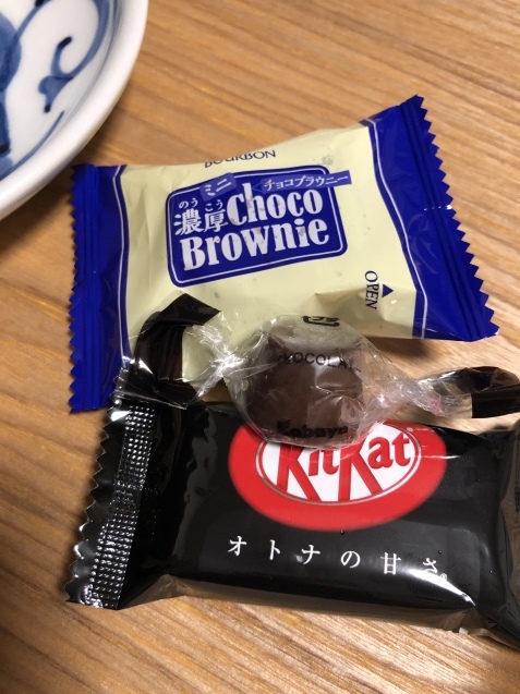 木曜日へ。_a0394574_22061636.jpeg