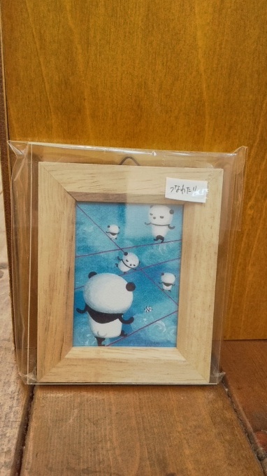 大月かずみさんパンダ作品9月30日まで関西つうしん店頭販売と、通販致します。_d0322493_14051001.jpg