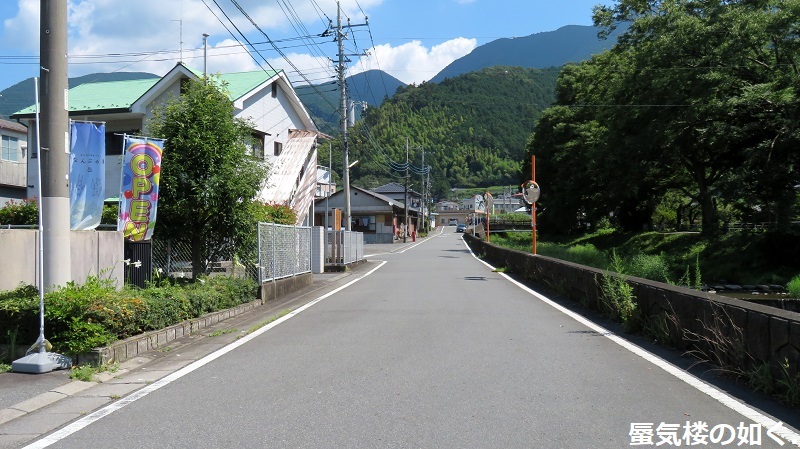 バスの終点へ行こう014 南部町営バスなんぶの湯線なんぶの湯バス停(ゆるキャン探訪と共に)_e0304702_07263747.jpg