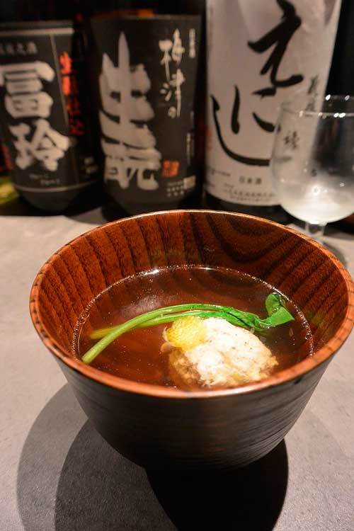 【(山梨グルメ)韮崎市 アメリカヤ横丁「コワン」にて滋賀のコアな日本酒を燗で!!】_a0005436_21292083.jpg