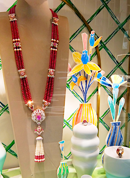 ヴァン クリーフ&アーペル（Van Cleef & Arpels）の「アルハンブラ」（alhambra）とは？_b0007805_02202322.jpg