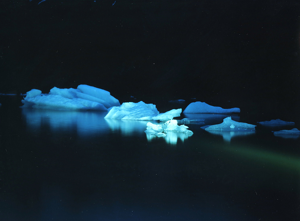 石塚元太良氏 展覧会「Crystal Palace」_b0187229_15063529.jpg