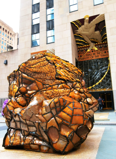 第二回フリーズ・スカルプチャー・アット・ロックフェラー・センター（Frieze Sculpture at Rockefeller Center）_b0007805_06531735.jpg