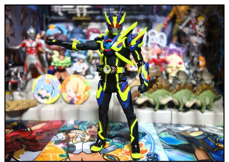 S.H.Figuarts 仮面ライダーゼロワン シャイニングアサルトホッパーで遊びまくり!!_f0205396_22443772.jpg