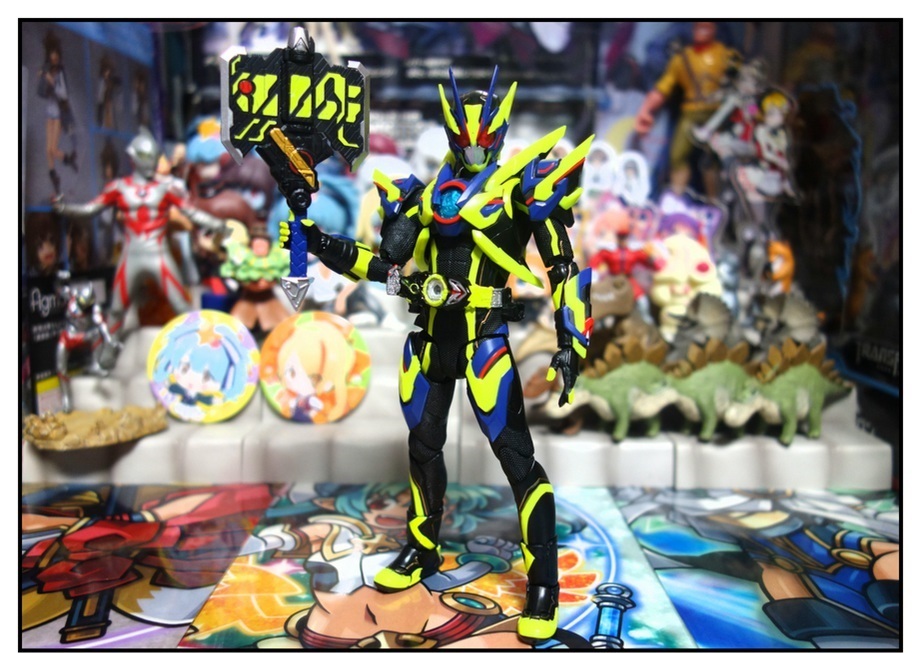 S.H.Figuarts 仮面ライダーゼロワン シャイニングアサルトホッパーで遊びまくり!!_f0205396_22444251.jpg
